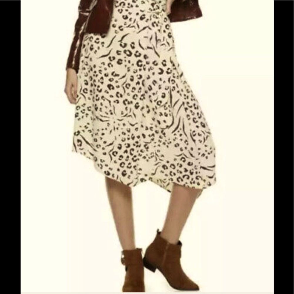 Nine West beautiful leopard A line skirt